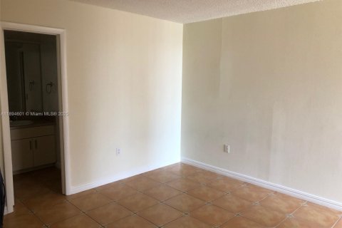 Снять в аренду кондоминиум в Майами, Флорида 1 спальня, 51.56м2, № 2015899 - фото 9