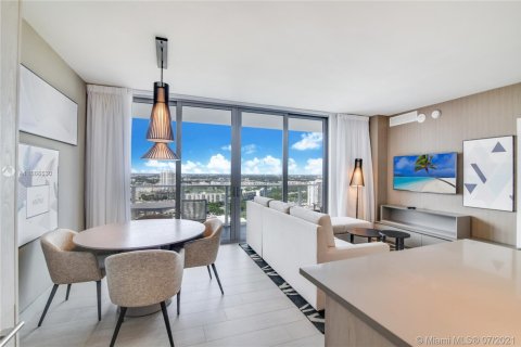 Copropriété à louer à Hollywood, Floride: 1 chambre, 65.22 m2 № 1867839 - photo 1
