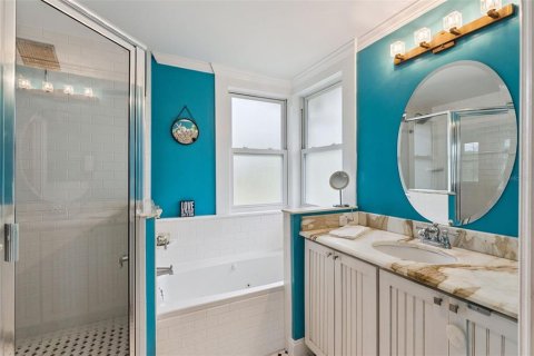 Casa en venta en Clermont, Florida, 4 dormitorios, 221.2 m2 № 2347624 - foto 19