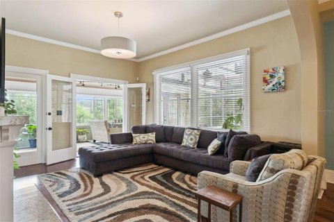 Casa en venta en Clermont, Florida, 4 dormitorios, 221.2 m2 № 2347624 - foto 8