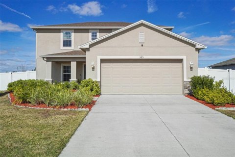 Villa ou maison à vendre à Kissimmee, Floride: 4 chambres, 201.41 m2 № 1538961 - photo 1
