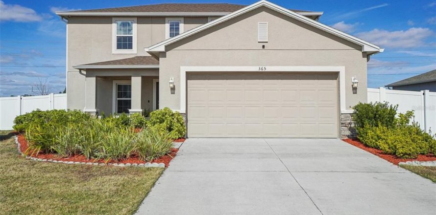 Villa ou maison à Kissimmee, Floride 4 chambres, 201.41 m2 № 1538961