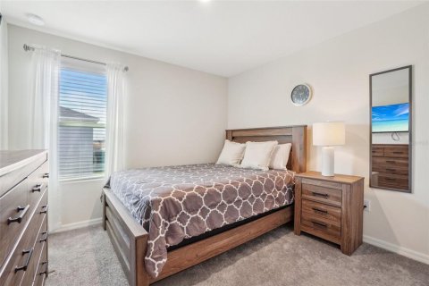 Villa ou maison à vendre à Kissimmee, Floride: 4 chambres, 201.41 m2 № 1538961 - photo 13