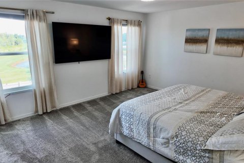 Casa en venta en Winter Haven, Florida, 5 dormitorios, 209.4 m2 № 1915219 - foto 27