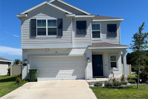 Casa en venta en Winter Haven, Florida, 5 dormitorios, 209.4 m2 № 1915219 - foto 2