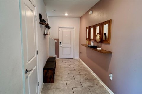 Casa en venta en Winter Haven, Florida, 5 dormitorios, 209.4 m2 № 1915219 - foto 6