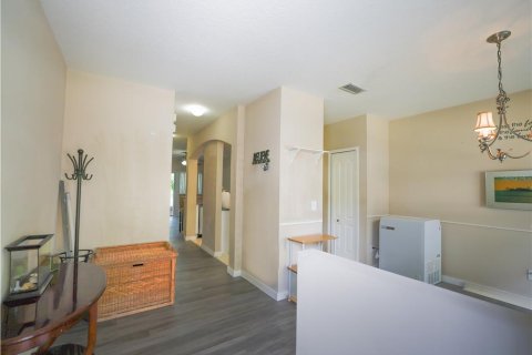 Touwnhouse à vendre à Fish Hawk, Floride: 2 chambres, 128.48 m2 № 1609406 - photo 3