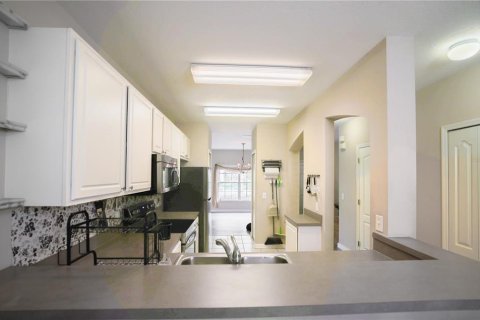 Touwnhouse à vendre à Fish Hawk, Floride: 2 chambres, 128.48 m2 № 1609406 - photo 10