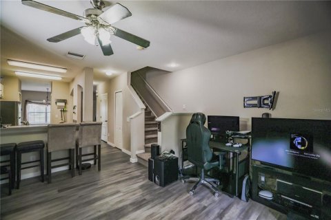 Touwnhouse à vendre à Fish Hawk, Floride: 2 chambres, 128.48 m2 № 1609406 - photo 13