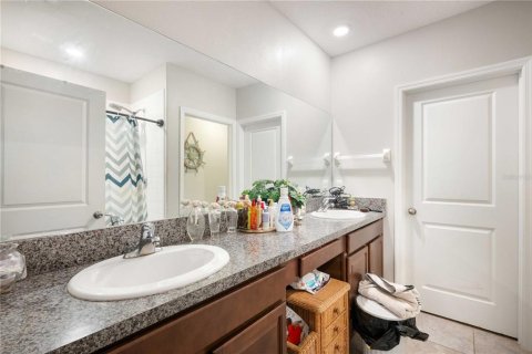 Casa en venta en Ruskin, Florida, 5 dormitorios, 224.36 m2 № 2383844 - foto 15