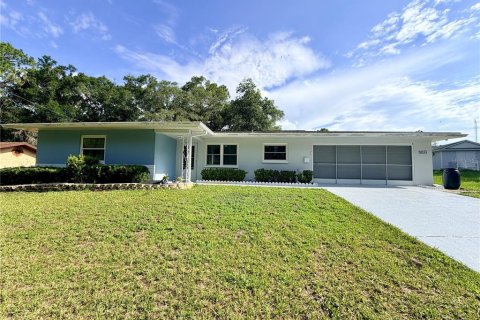 Casa en Inverness, Florida 2 dormitorios, 92.9 m2 № 2145515