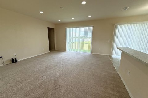 Villa ou maison à louer à Winter Haven, Floride: 5 chambres, 224.73 m2 № 2383696 - photo 13