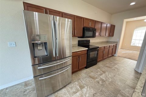 Villa ou maison à louer à Winter Haven, Floride: 5 chambres, 224.73 m2 № 2383696 - photo 9