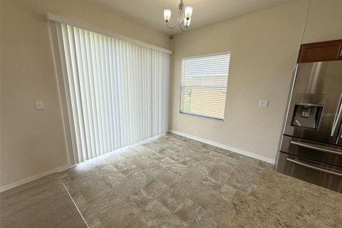 Villa ou maison à louer à Winter Haven, Floride: 5 chambres, 224.73 m2 № 2383696 - photo 12