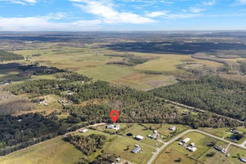 House in Polk City, Florida 3 bedrooms, 237.74 sq.m. № 1449793 - photo 13