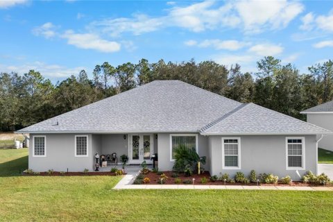 House in Polk City, Florida 3 bedrooms, 237.74 sq.m. № 1449793 - photo 1