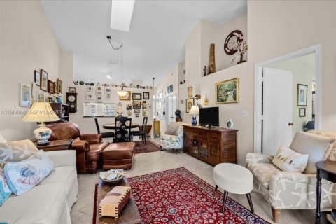 Купить кондоминиум в Юпитер, Флорида 2 спальни, 87.79м2, № 2044249 - фото 6