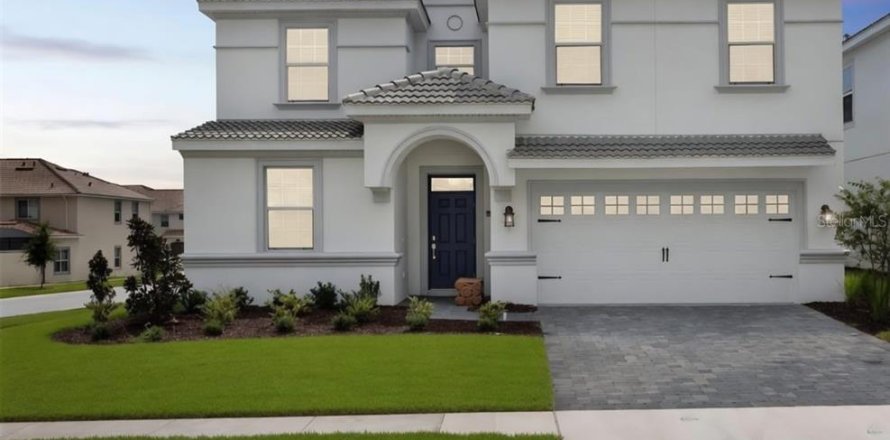 House in Davenport, Florida 8 bedrooms, 363.15 sq.m. № 2395923