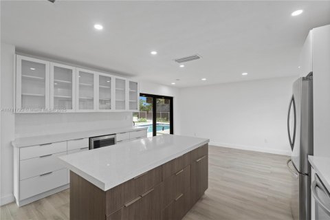 Casa en venta en Palmetto Bay, Florida, 4 dormitorios, 216.65 m2 № 1695688 - foto 11