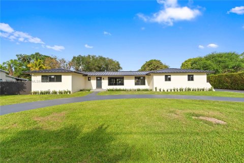 Casa en venta en Palmetto Bay, Florida, 4 dormitorios, 216.65 m2 № 1695688 - foto 2
