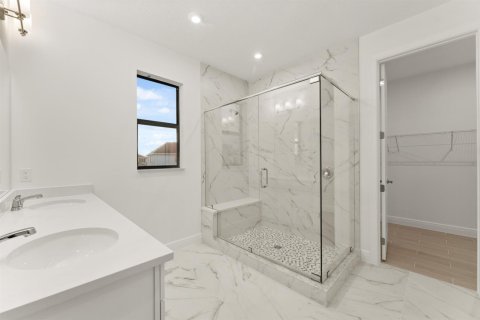 Купить виллу или дом в Палм Сити, Флорида 6 комнат, 249.16м2, № 2188915 - фото 11