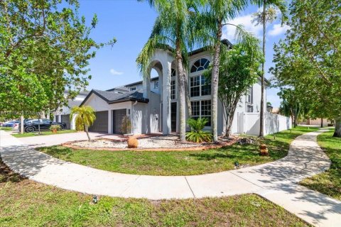 House in Miramar, Florida 4 bedrooms, 332.5 sq.m. № 1779378 - photo 3