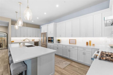 Copropriété à vendre à Tampa, Floride: 3 chambres, 238.02 m2 № 2092297 - photo 2
