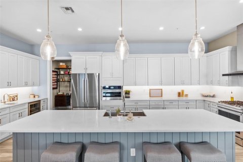 Copropriété à vendre à Tampa, Floride: 3 chambres, 238.02 m2 № 2092297 - photo 15