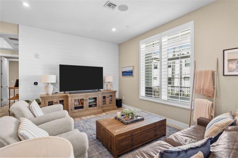 Copropriété à vendre à Tampa, Floride: 3 chambres, 238.02 m2 № 2092297 - photo 11