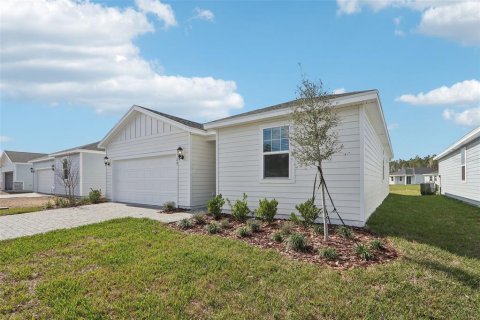 House in Palm Coast, Florida 3 bedrooms, 138.52 sq.m. № 1286624 - photo 2