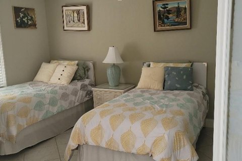 Copropriété à vendre à Sarasota, Floride: 2 chambres, 99.87 m2 № 736838 - photo 21