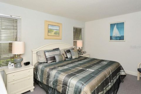 Copropriété à vendre à Sarasota, Floride: 2 chambres, 99.87 m2 № 736838 - photo 17