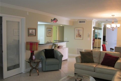 Copropriété à vendre à Sarasota, Floride: 2 chambres, 99.87 m2 № 736838 - photo 15
