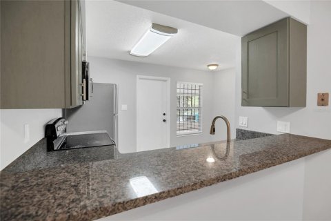 Townhouse in Orlando, Florida 2 bedrooms, 81.01 sq.m. № 2105654 - photo 4