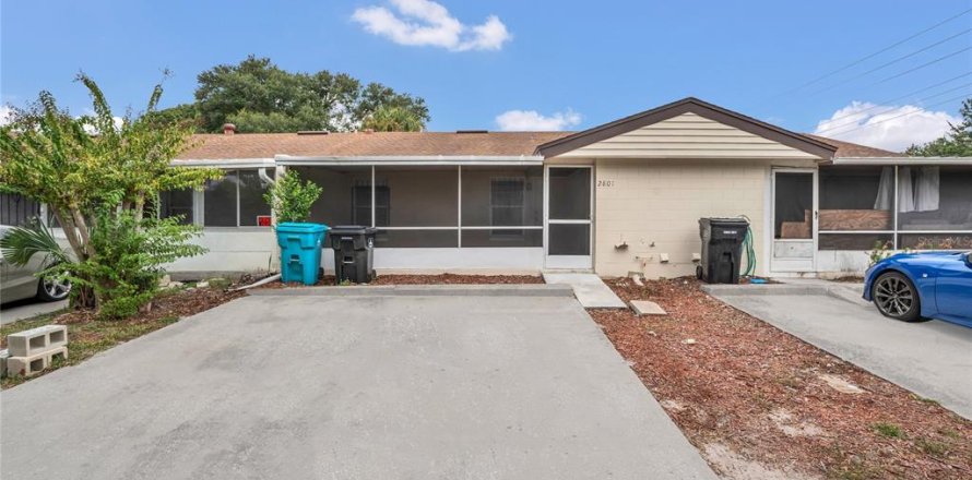 Townhouse in Orlando, Florida 2 bedrooms, 81.01 sq.m. № 2105654
