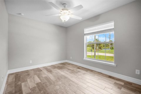Villa ou maison à vendre à Rotonda, Floride: 3 chambres, 148.74 m2 № 2294544 - photo 3