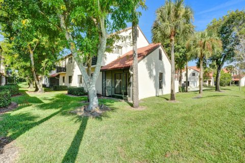 Condo in Boynton Beach, Florida, 2 bedrooms № 2188964 - photo 2