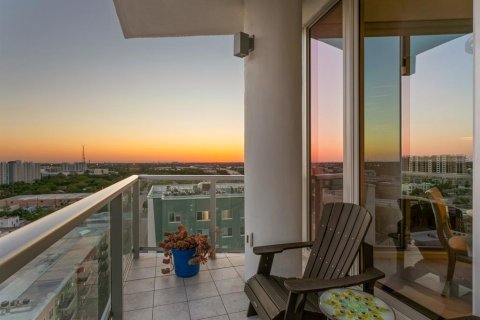 Copropriété à vendre à Saint Petersburg, Floride: 3 chambres, 197.6 m2 № 2413632 - photo 22