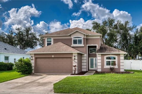 Villa ou maison à Palmetto, Floride 3 chambres, 190.91 m2 № 2349229
