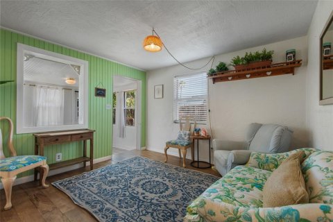 Купить виллу или дом в Ормонд-Бич, Флорида 9 комнат, 106.47м2, № 2236493 - фото 9
