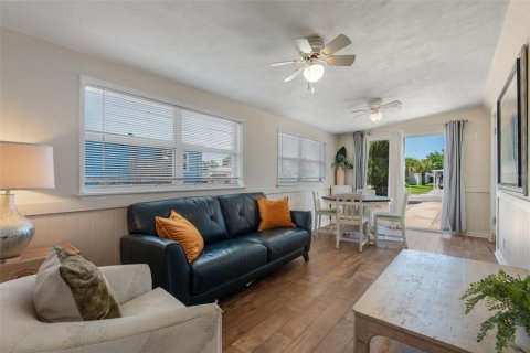 Купить виллу или дом в Ормонд-Бич, Флорида 9 комнат, 106.47м2, № 2236493 - фото 21