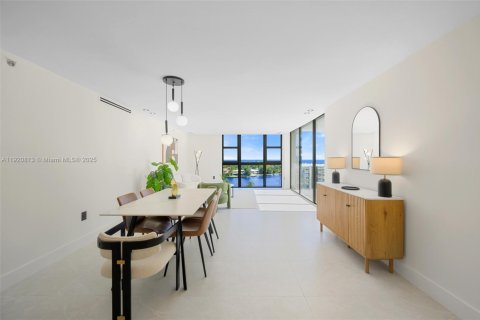 Condo in Aventura, Florida, 2 bedrooms  № 1975175 - photo 7