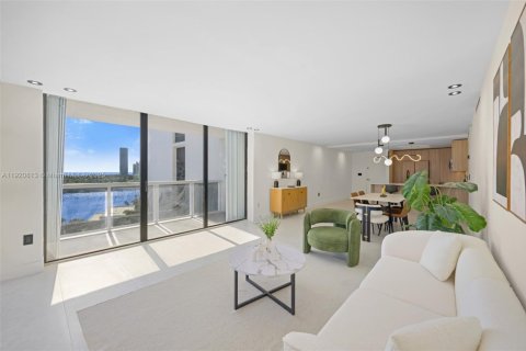 Condo in Aventura, Florida, 2 bedrooms  № 1975175 - photo 9