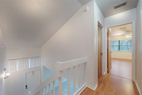 Adosado en venta en Miami, Florida, 2 dormitorios, 102.19 m2 № 1992051 - foto 21