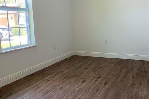 House in Kissimmee, Florida 1 bedroom, 46.45 sq.m. № 2381132 - photo 6