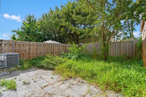 Купить виллу или дом в Хомстед, Флорида 3 спальни, 123.65м2, № 2024158 - фото 30