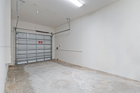 Купить виллу или дом в Хомстед, Флорида 3 спальни, 123.65м2, № 2024158 - фото 13