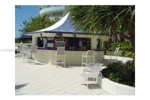 Condominio en alquiler en Miami Beach, Florida, 2 dormitorios, 126.35 m2 № 2054456 - foto 27