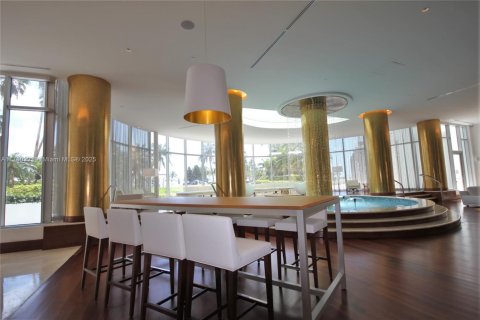 Condominio en alquiler en Miami Beach, Florida, 2 dormitorios, 126.35 m2 № 2054456 - foto 20