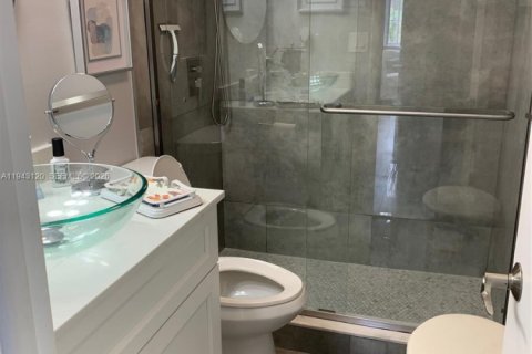 Copropriété à louer à Pembroke Pines, Floride: 2 chambres, 104.05 m2 № 1999535 - photo 12